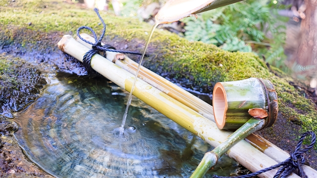 蹲踞(つくばい)