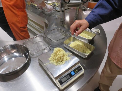 麺を計る