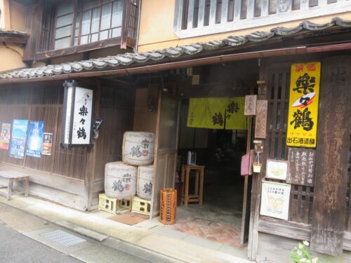 出石酒造の店先