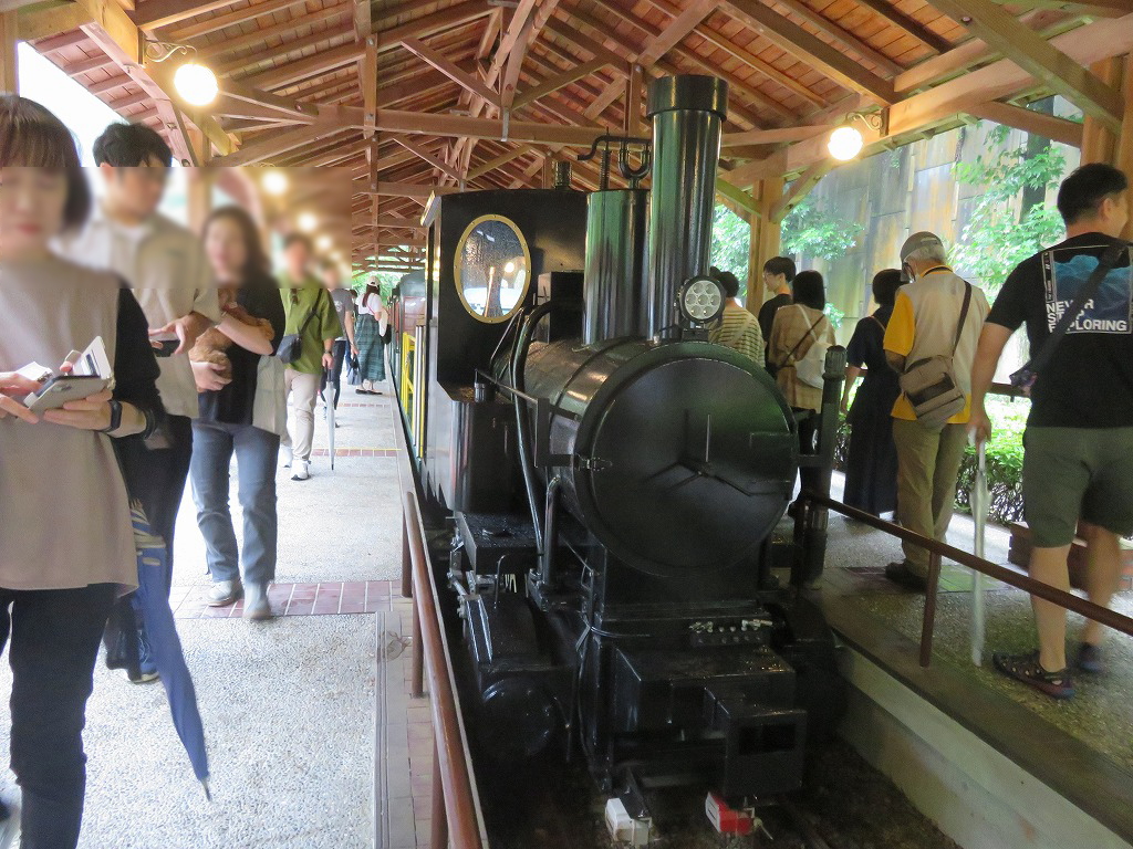 復元した鉱山鉄道